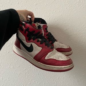 Air Jordan 1 High Rebel Chicago
